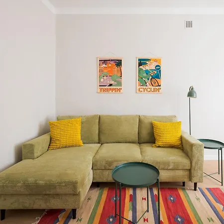 Διαμέρισμα Metro Mlynow Colourful By Bookinghost