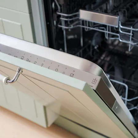 Metro Mlynow Colourful By Bookinghost Апартаменты