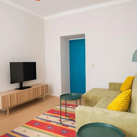 Apartment Metro Mlynow Colourful *